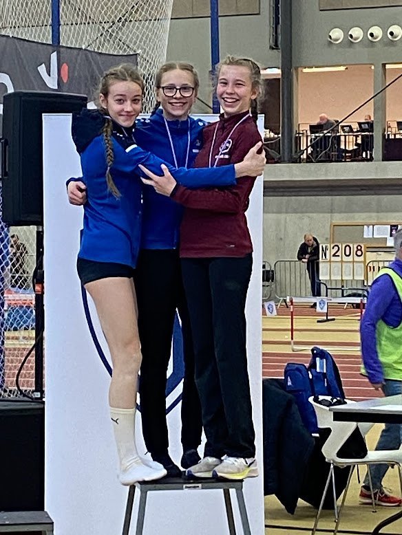 Stórmót ÍR - Flottur árangur hjá krökkunum